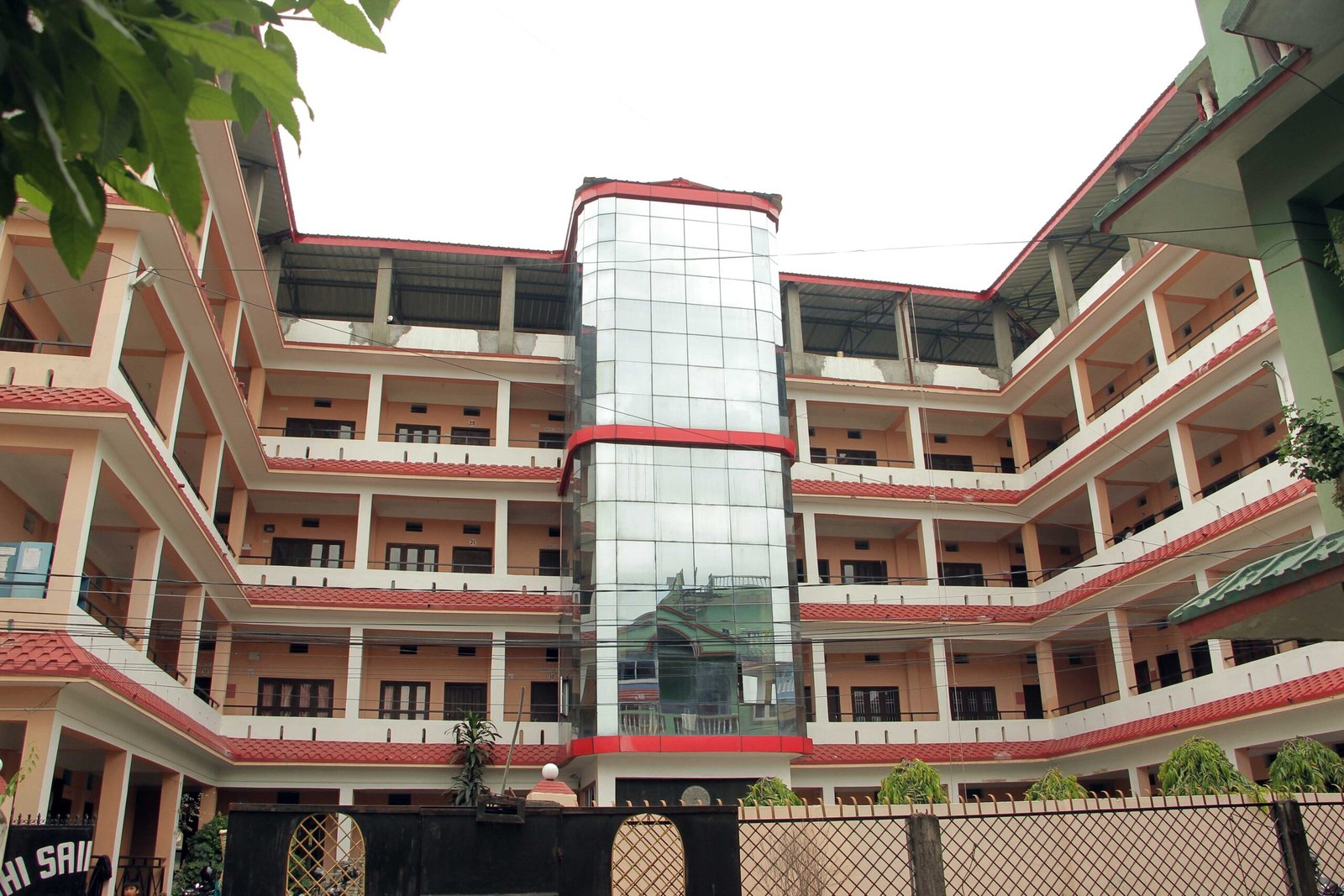 Koshi Saint James College